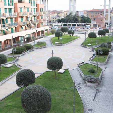Appartamento Ristrutturato Con Terrazzo วาราซเซ ภายนอก รูปภาพ