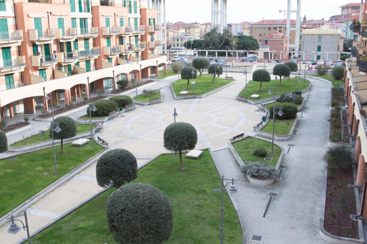 Appartamento Ristrutturato Con Terrazzo วาราซเซ ภายนอก รูปภาพ